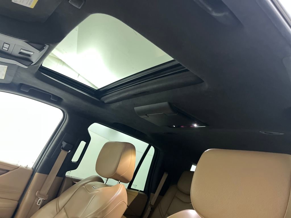 Used 2017 Cadillac Escalade Platinum image 85