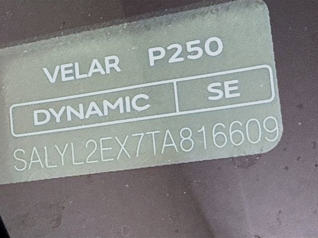 Certified 2026 Land Rover Range Rover Velar Dynamic SE AWD/4WD image 34