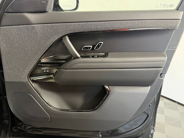 New 2026 Land Rover Range Rover Sport Dynamic SE AWD/4WD image 22