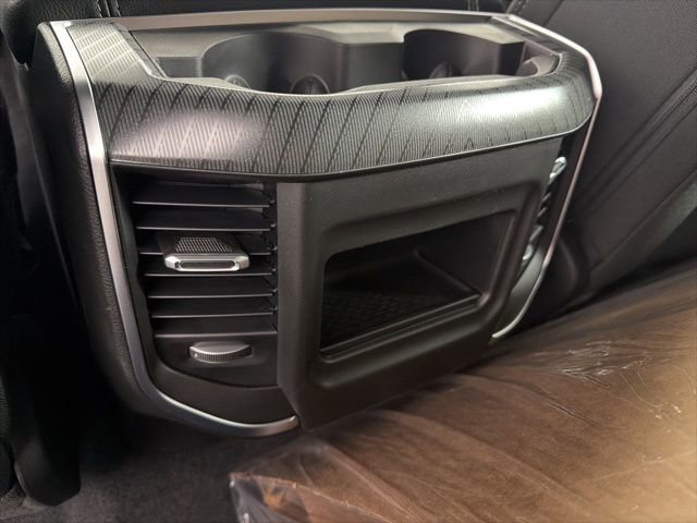 New 2025 RAM 1500 Big Horn w/ Night Edition AWD/4WD image 21