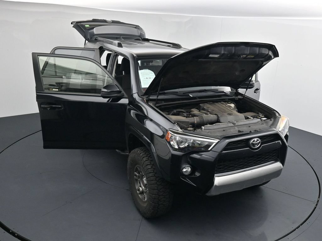 Used 2019 Toyota 4Runner TRD Off-Road AWD/4WD image 25