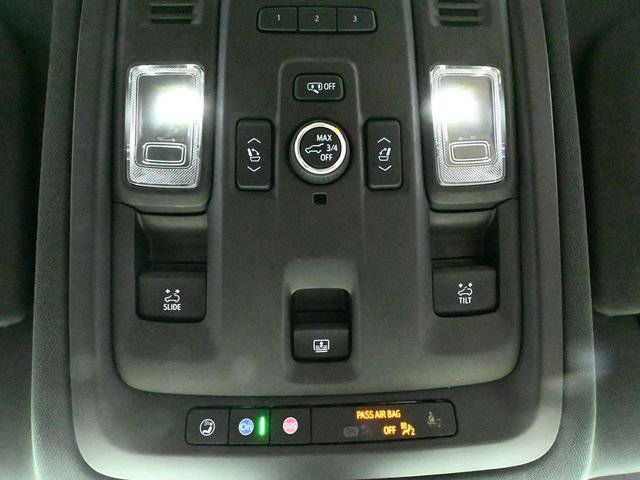 Used 2021 Chevrolet Tahoe Premier w/ Premium Package image 40