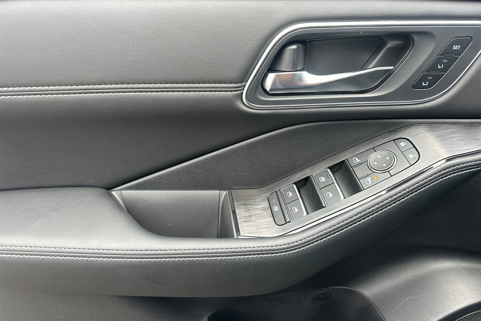 New 2026 Nissan Rogue Platinum w/ Platinum Premium Package image 12