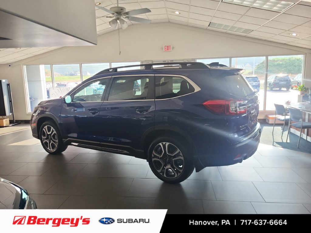 New 2026 Subaru Ascent Limited AWD/4WD image 2