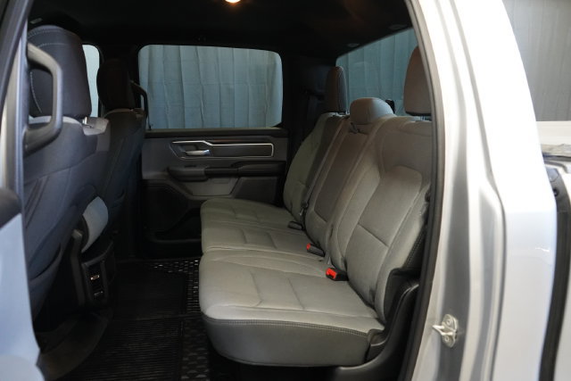 Used 2022 RAM 1500 Big Horn AWD/4WD image 34