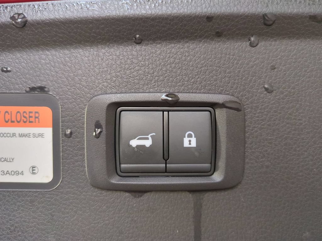 Used 2025 Mitsubishi Eclipse Cross AWD image 15
