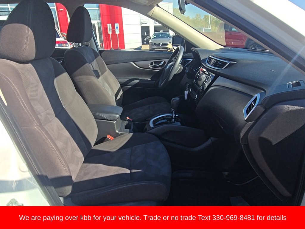 Used 2016 Nissan Rogue S FWD image 21