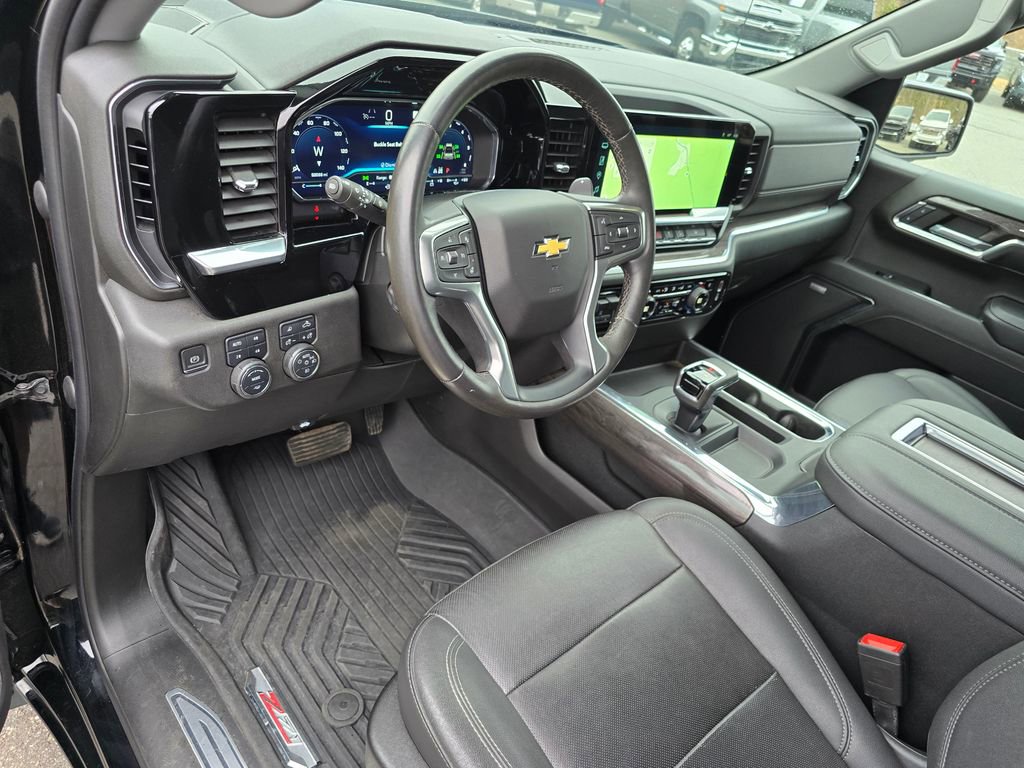 Certified 2022 Chevrolet Silverado 1500 LTZ image 26