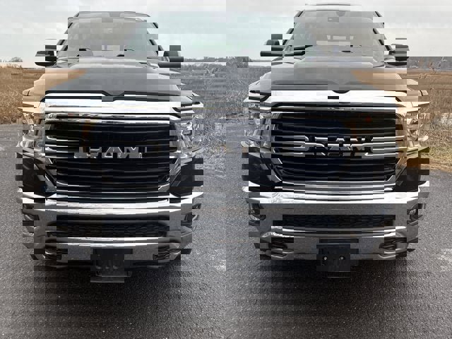 Used 2021 RAM 1500 Big Horn image 4