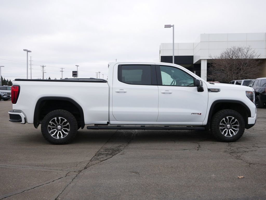 Used 2022 GMC Sierra 1500 AT4 image 8