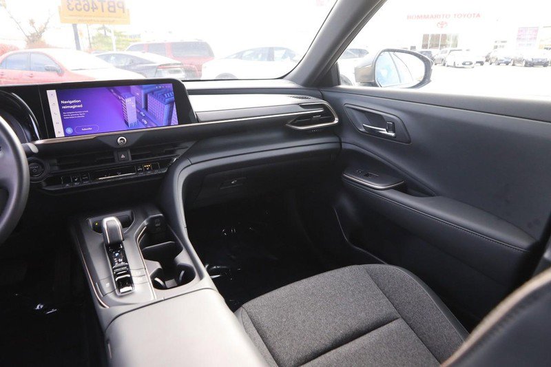 Used 2023 Toyota Crown image 24