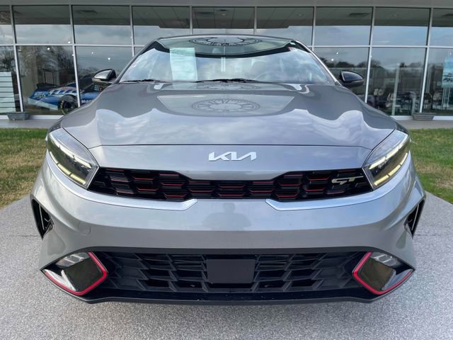 Used 2023 Kia Forte GT image 3