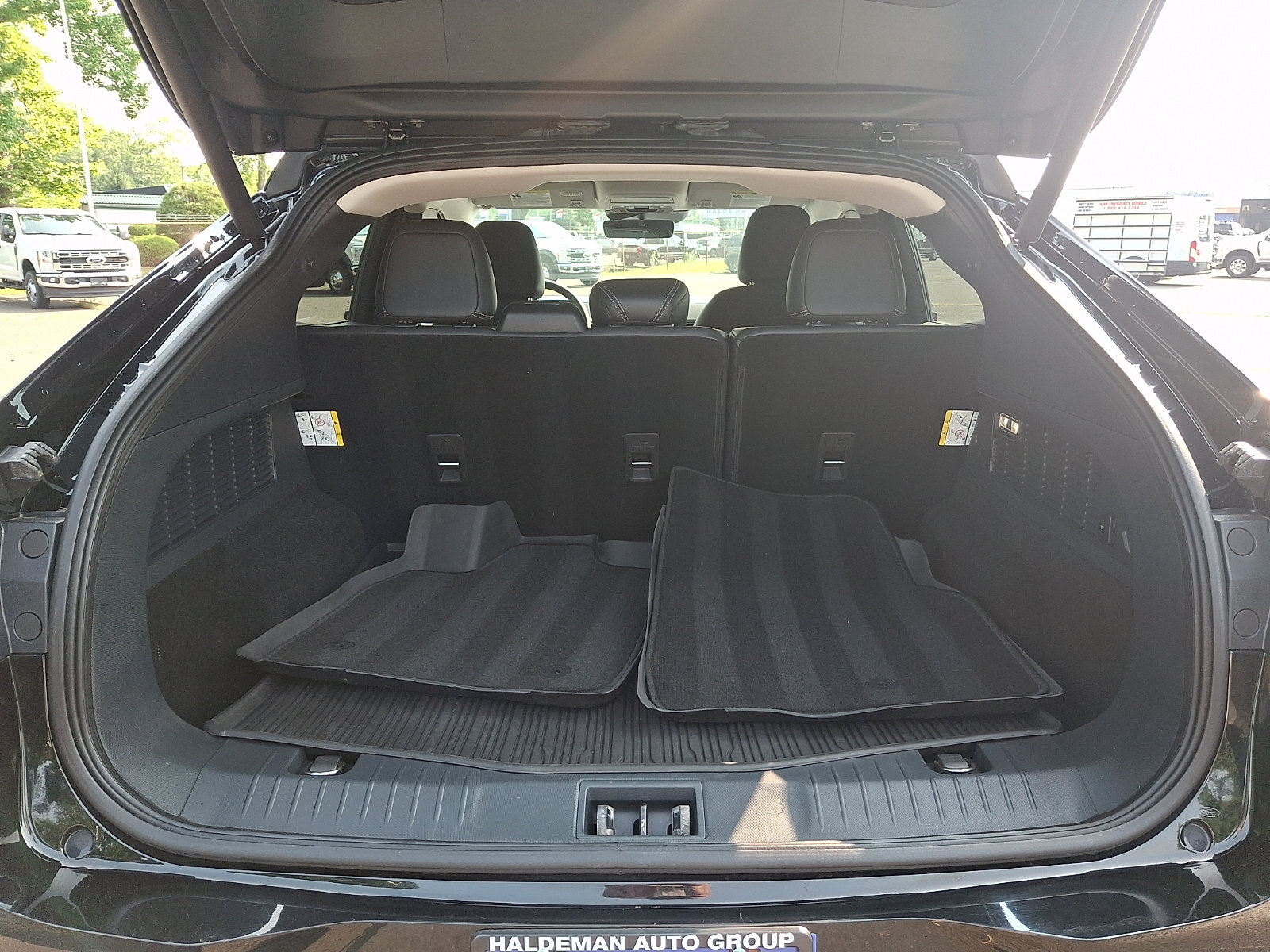 Used 2021 Ford Mustang Mach-E Select w/ Comfort/Appearance Package RWD image 28