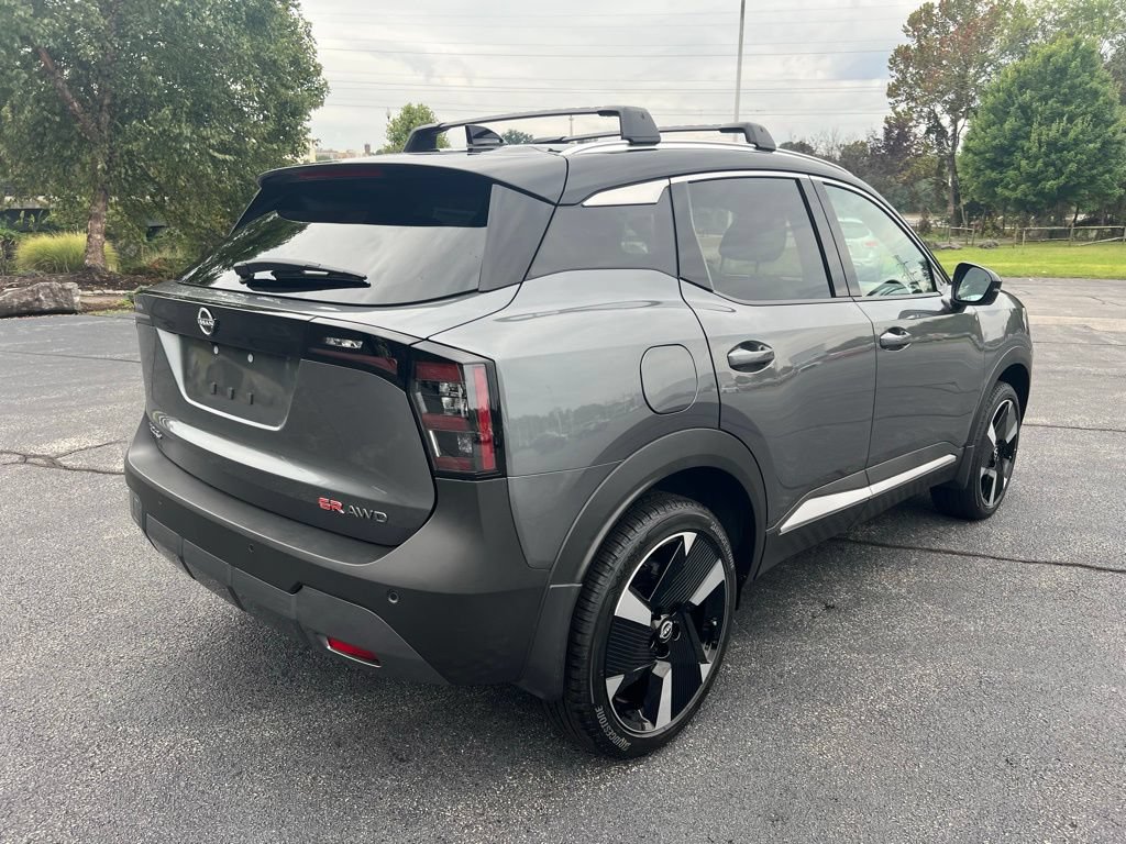 New 2026 Nissan Kicks SR w/ Cold Weather Package AWD/4WD image 7