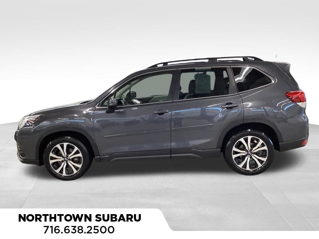 Used 2022 Subaru Forester Limited AWD/4WD image 6
