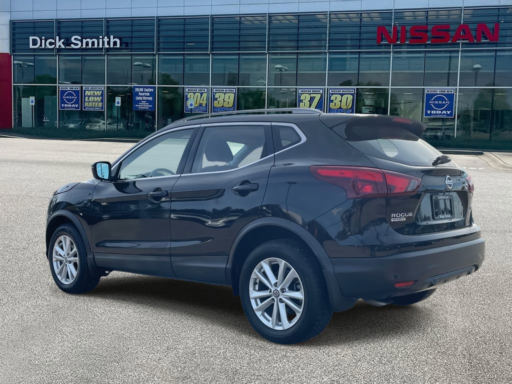 Used 2019 Nissan Rogue Sport SV image 4