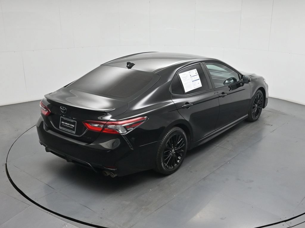 Used 2021 Toyota Camry SE w/ Convenience Package FWD image 39