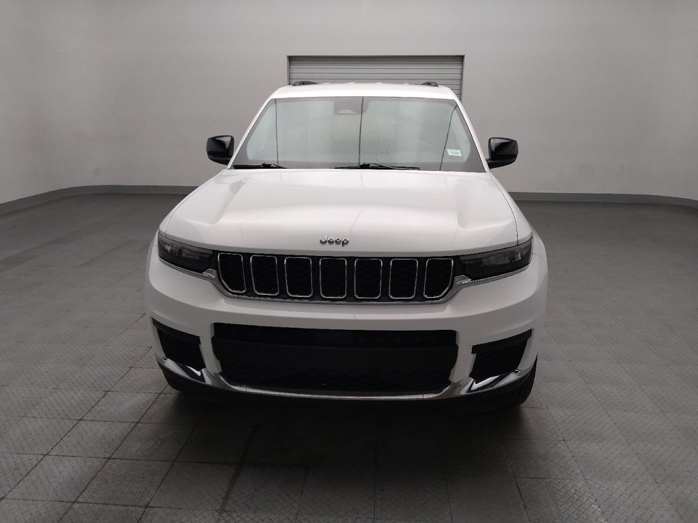 Used 2023 Jeep Grand Cherokee L Laredo AWD/4WD image 15