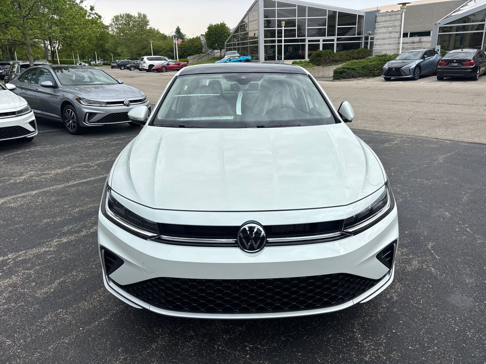 New 2026 Volkswagen Jetta SEL FWD image 2