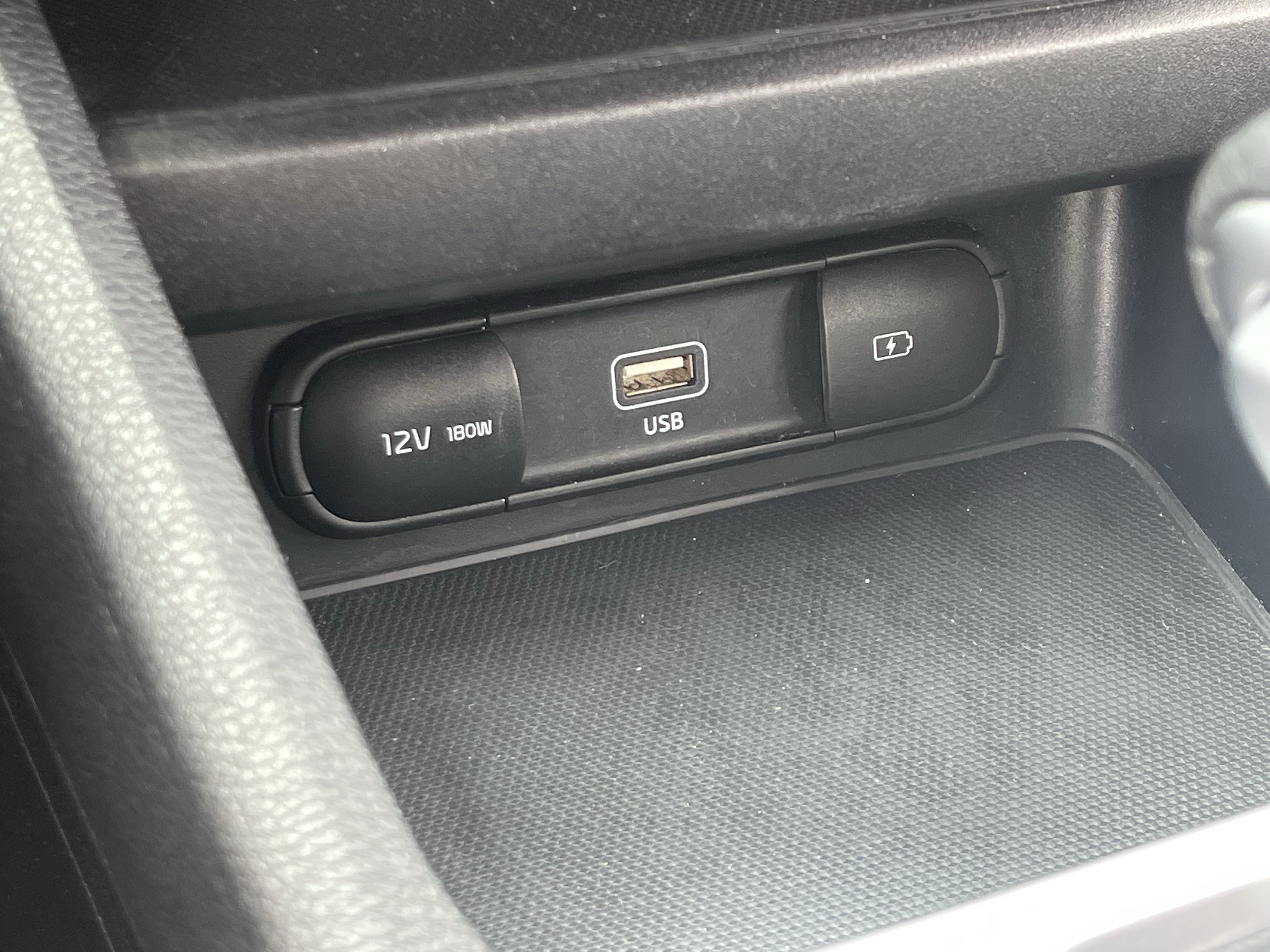 Certified 2024 Kia Forte LXS FWD image 21