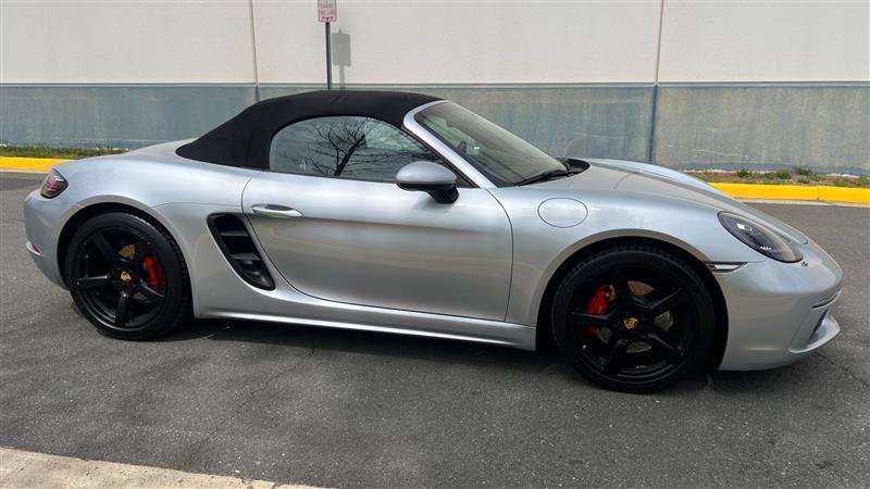 Used 2018 Porsche 718 Boxster RWD image 26