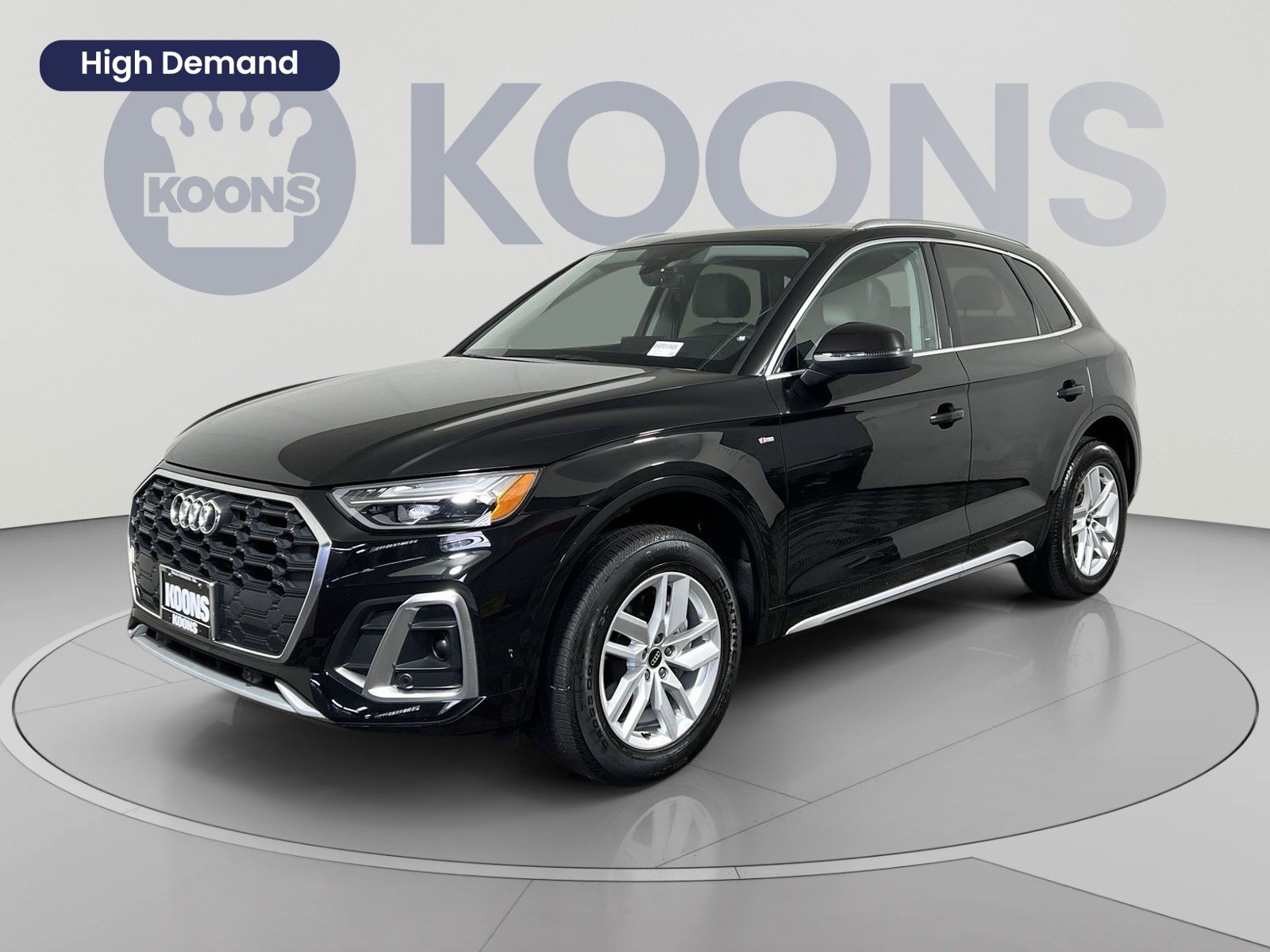 Used 2023 Audi Q5 2.0T Premium w/ Convenience Package AWD/4WD image 1