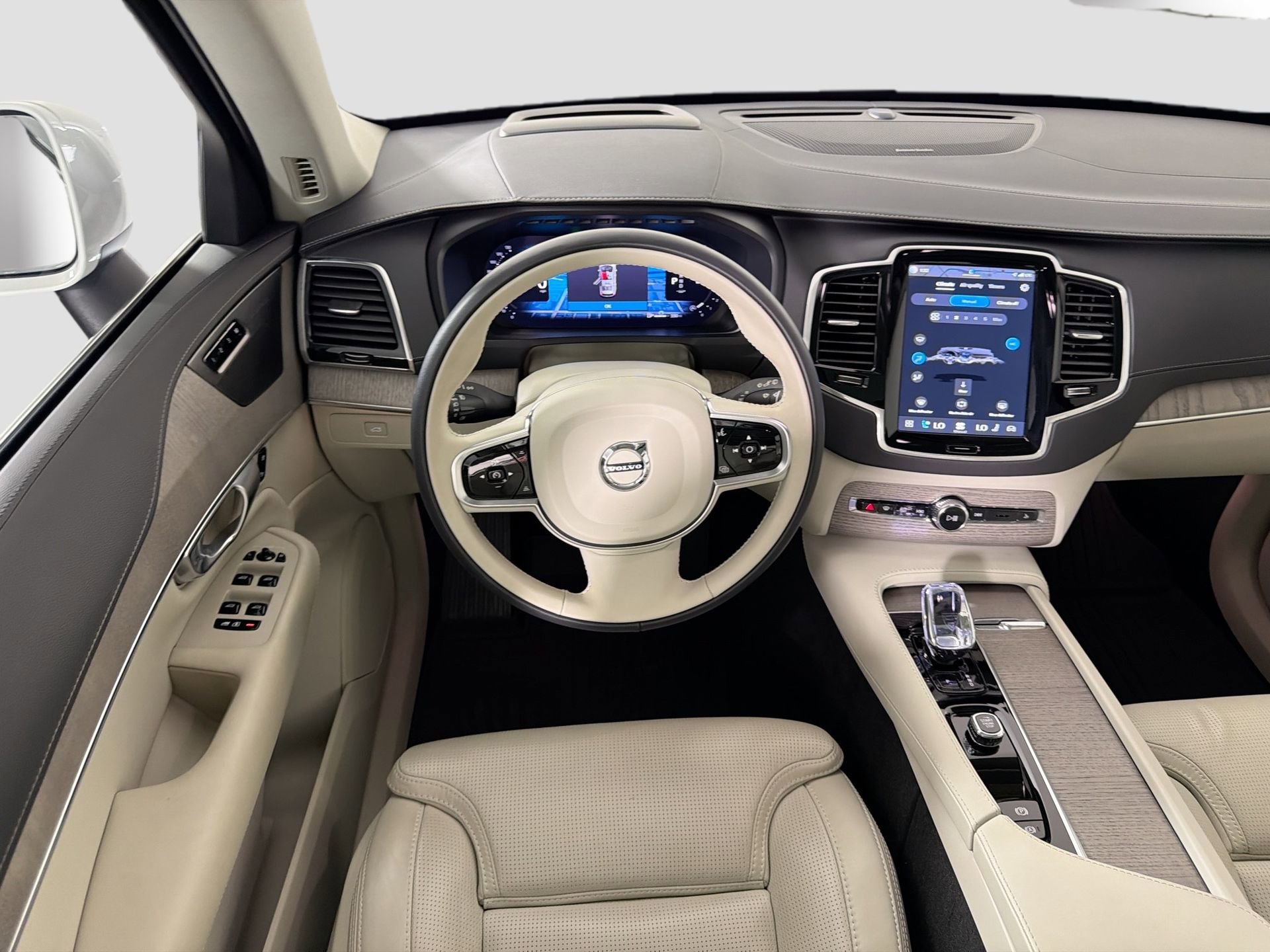 Certified 2024 Volvo XC90 B6 Ultimate w/ Protection Package Premier AWD/4WD image 22