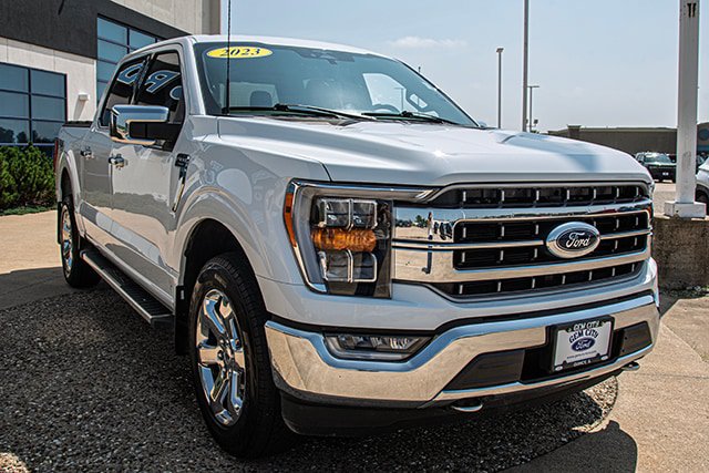 Used 2023 Ford F150 Lariat w/ FX4 Off-Road Package AWD/4WD image 7