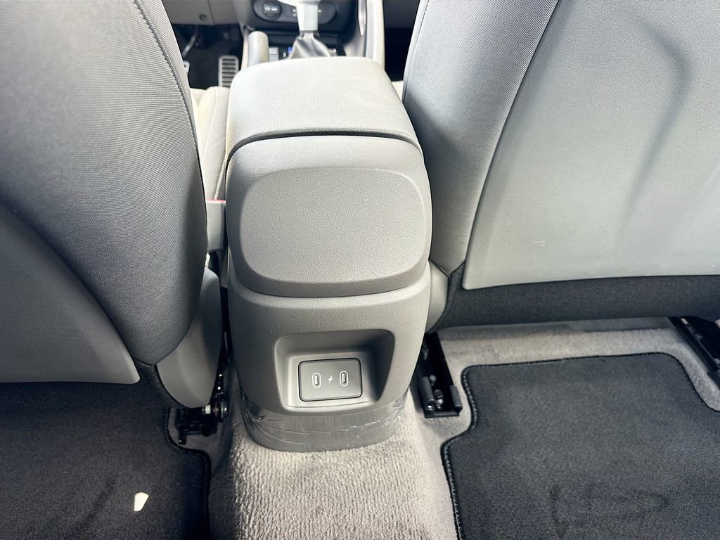 Certified 2026 Hyundai Elantra Sport image 23