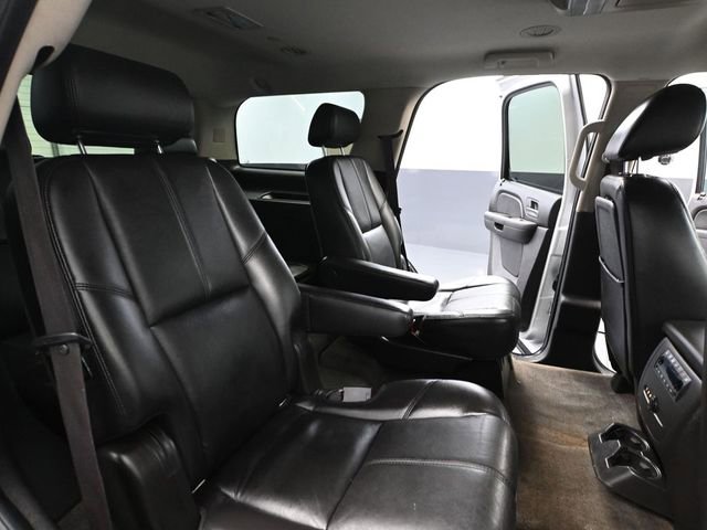 Used 2010 Chevrolet Tahoe LT w/ Luxury Package image 45
