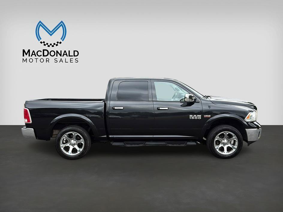 Used 2017 RAM 1500 Laramie w/ Convenience Group AWD/4WD image 8