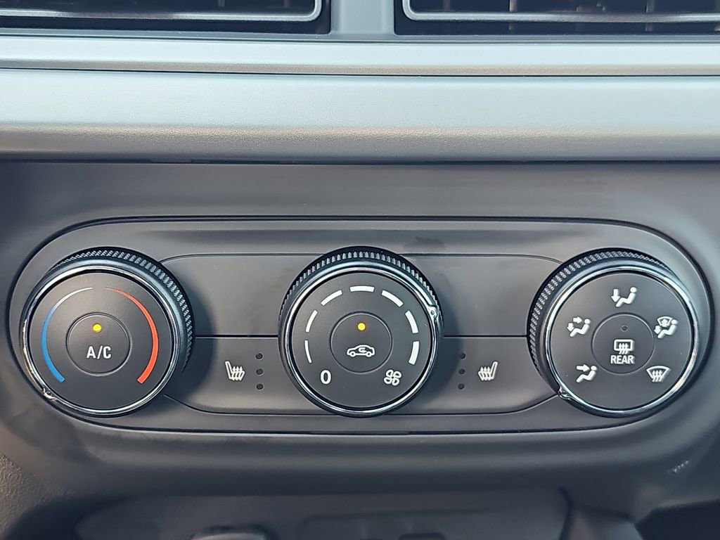 New 2026 Chevrolet Trax RS w/ Sunroof Package image 20