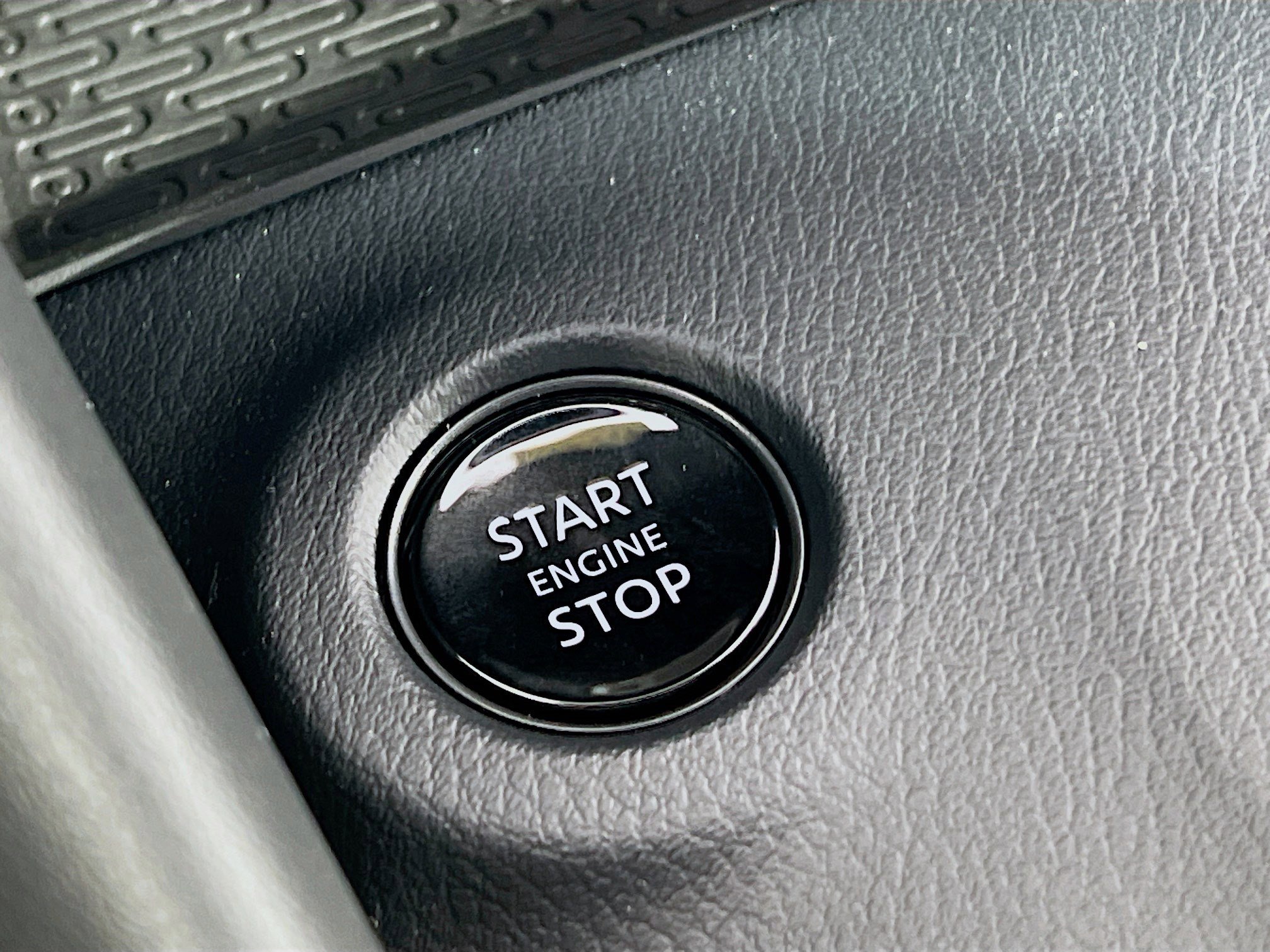 New 2024 Nissan Z Performance w/ Heritage Edition image 12