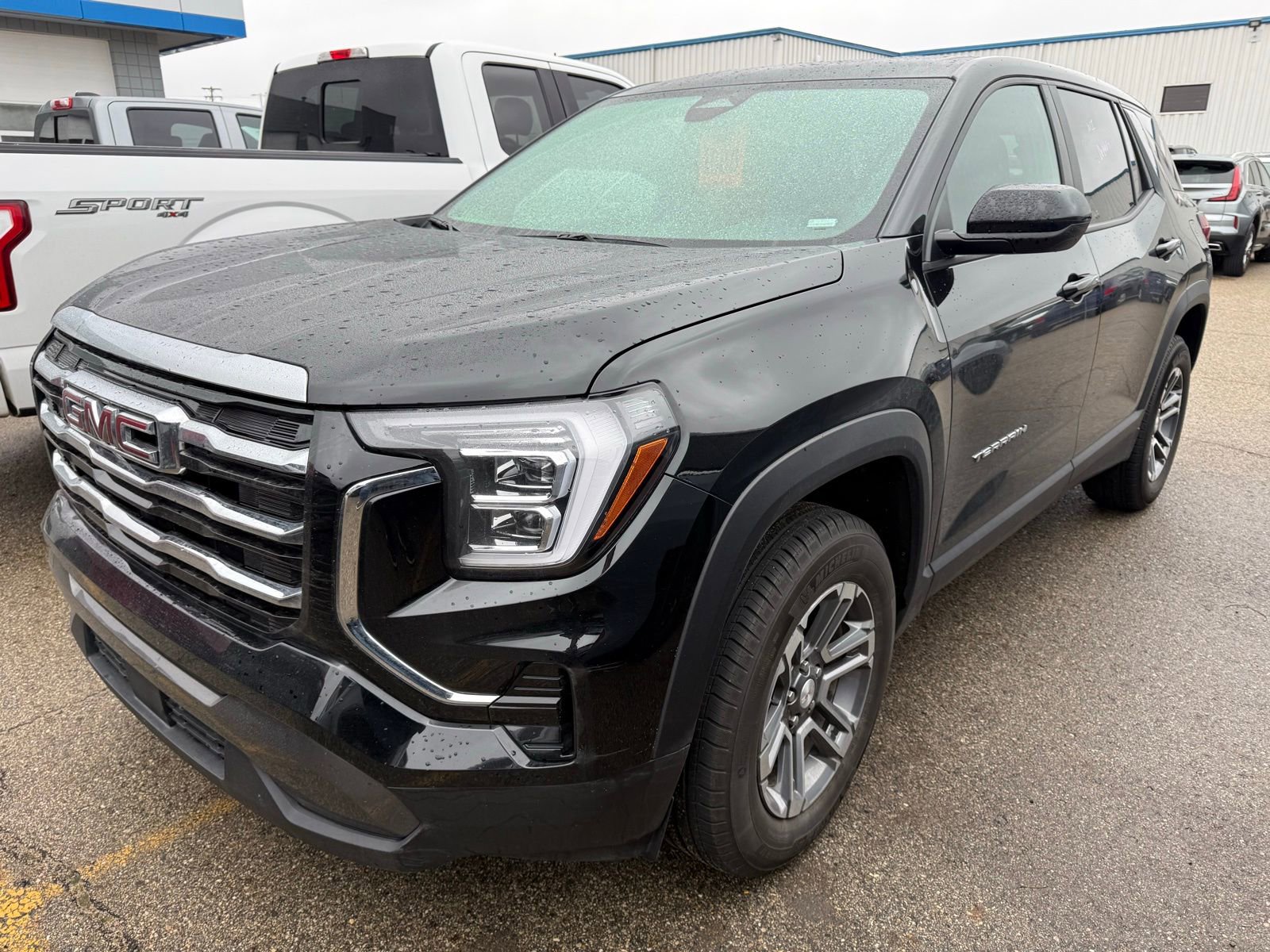 Used 2026 GMC Terrain Elevation image 5