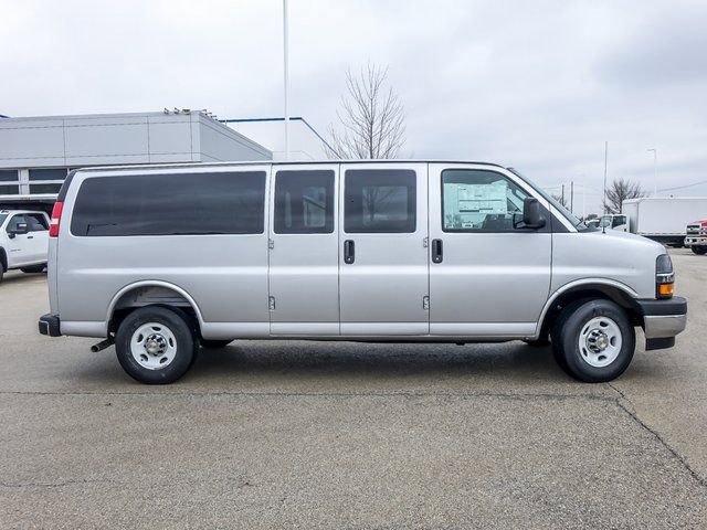 New 2025 Chevrolet Express 3500 LT w/ LT Preferred Equipment Group image 2