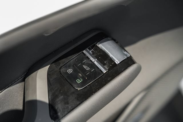 New 2026 Volvo EX90 Ultra AWD/4WD image 37