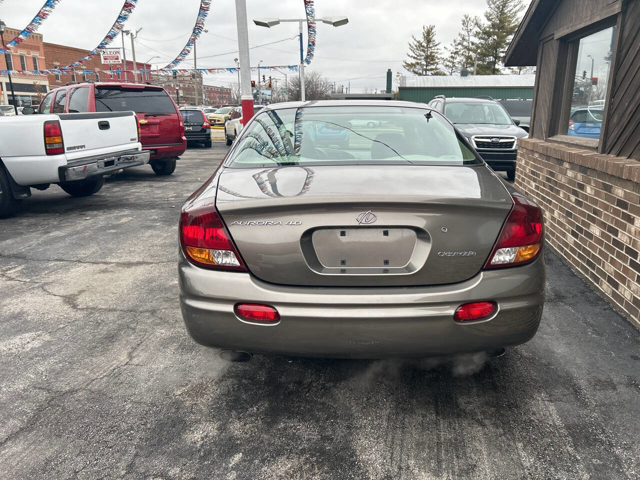 Used 2001 Oldsmobile Aurora 4.0 image 3