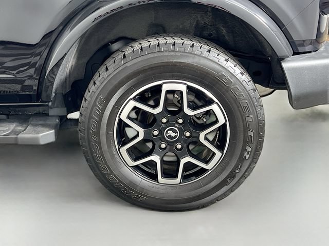 Used 2024 Ford Bronco Outer Banks AWD/4WD image 35