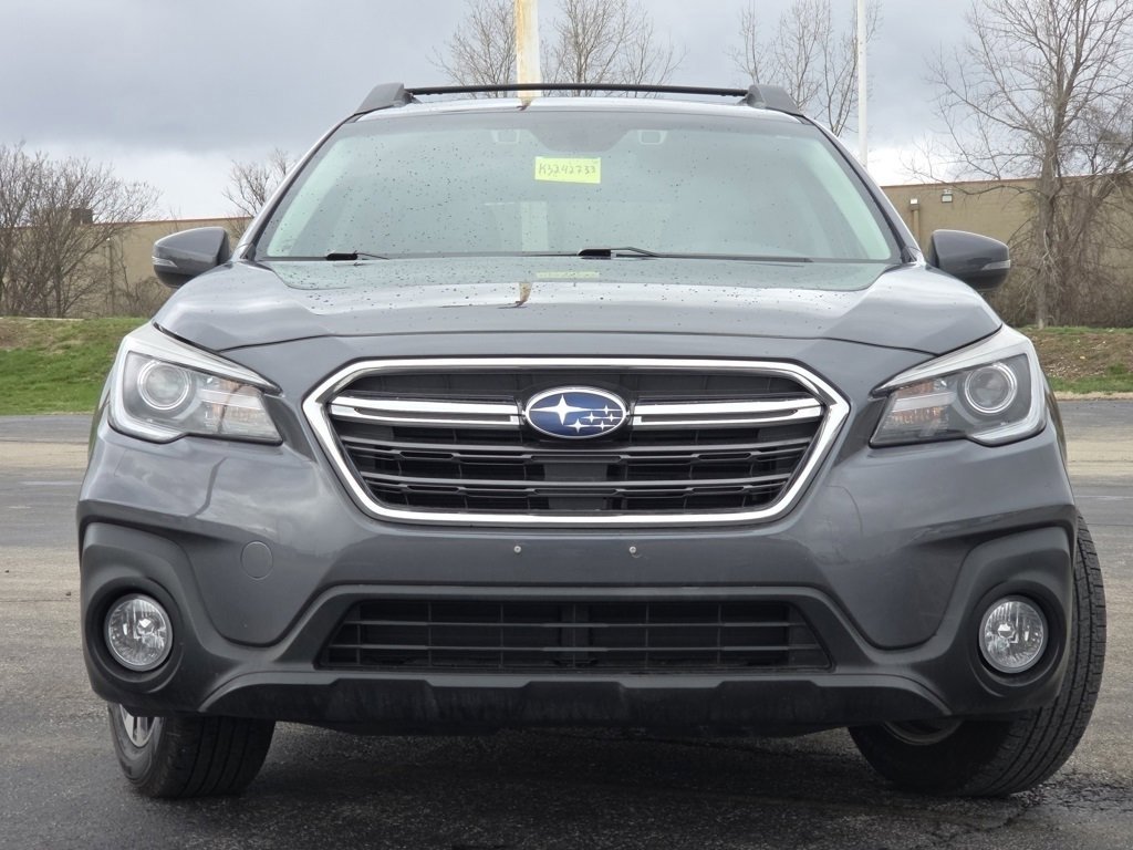 Used 2019 Subaru Outback 2.5i Limited w/ Popular Package #2 image 3