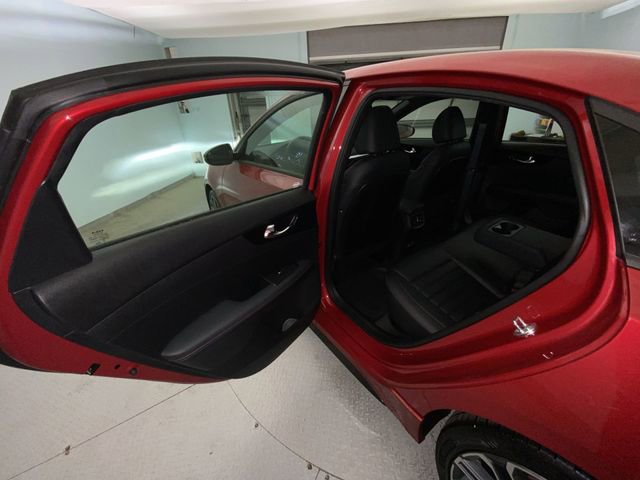 Used 2022 Kia Forte GT image 23