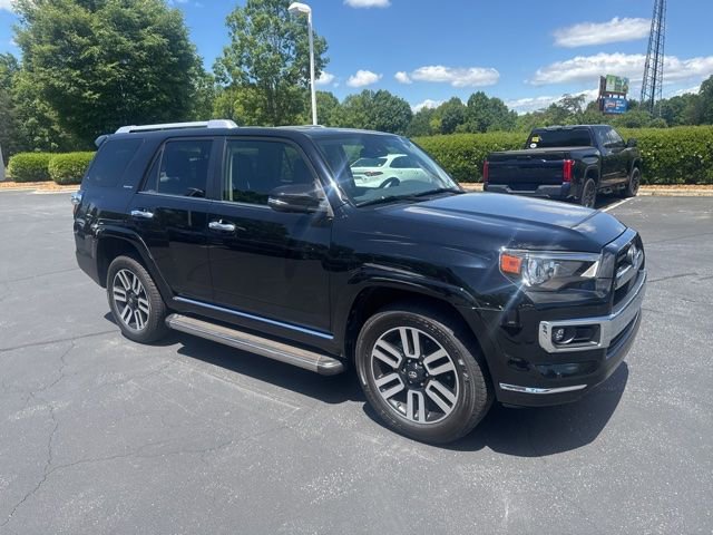 Used 2022 Toyota 4Runner Limited AWD/4WD image 17