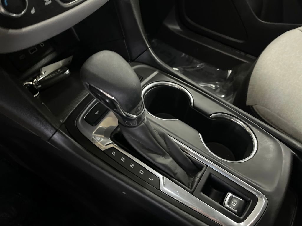 Used 2024 Chevrolet Equinox LT w/ Driver Convenience Package AWD/4WD image 29