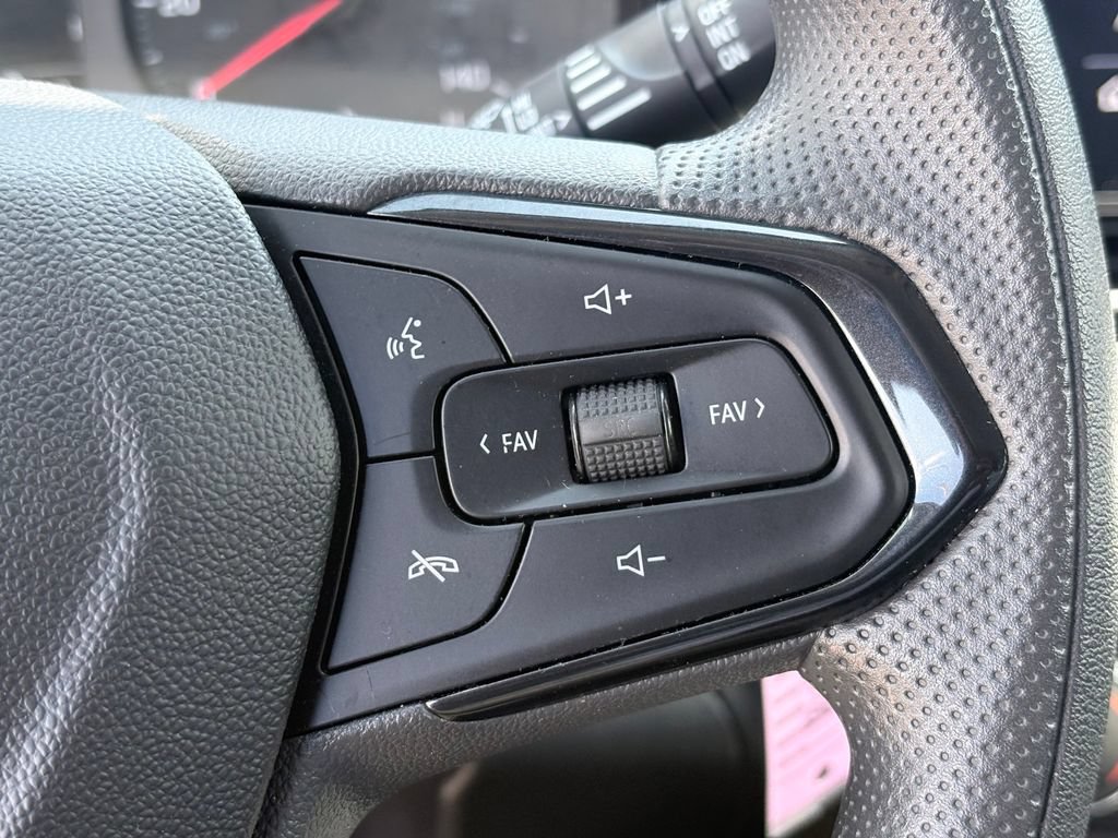 Used 2025 Chevrolet Trax LS FWD image 14