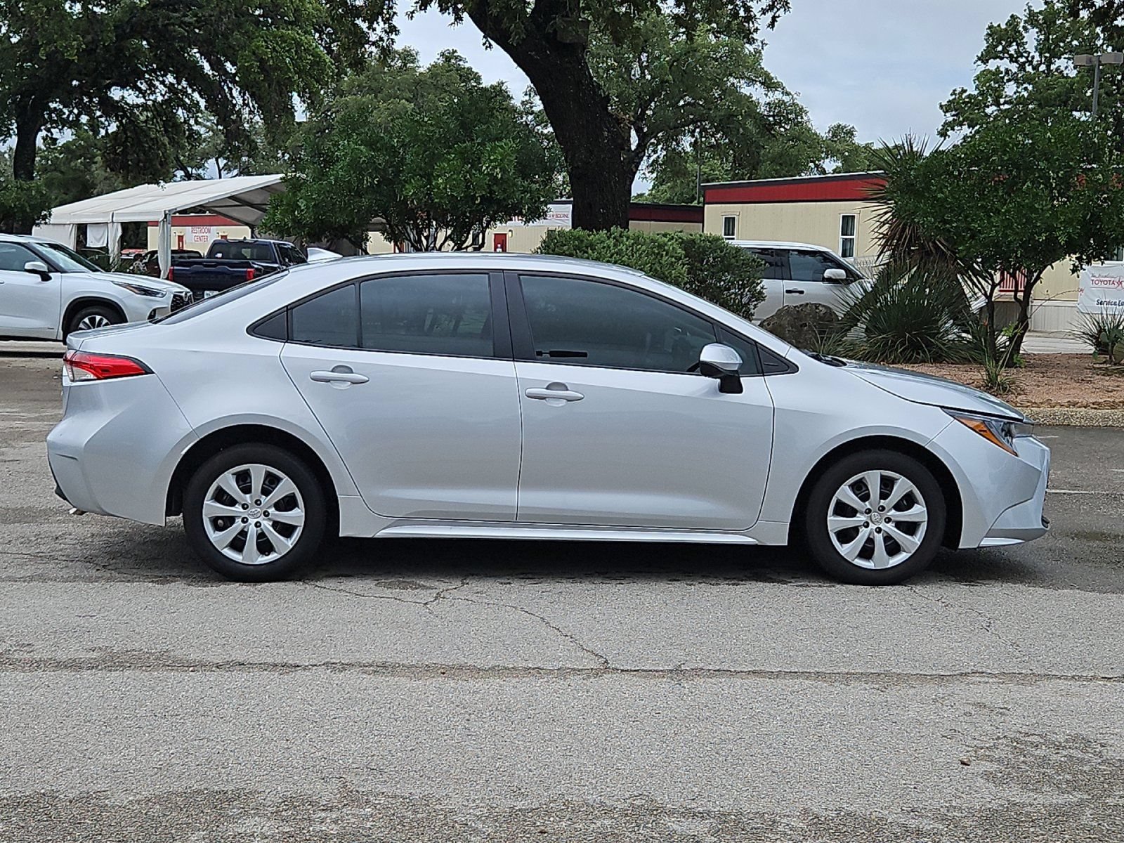 Certified 2026 Toyota Corolla LE FWD image 6