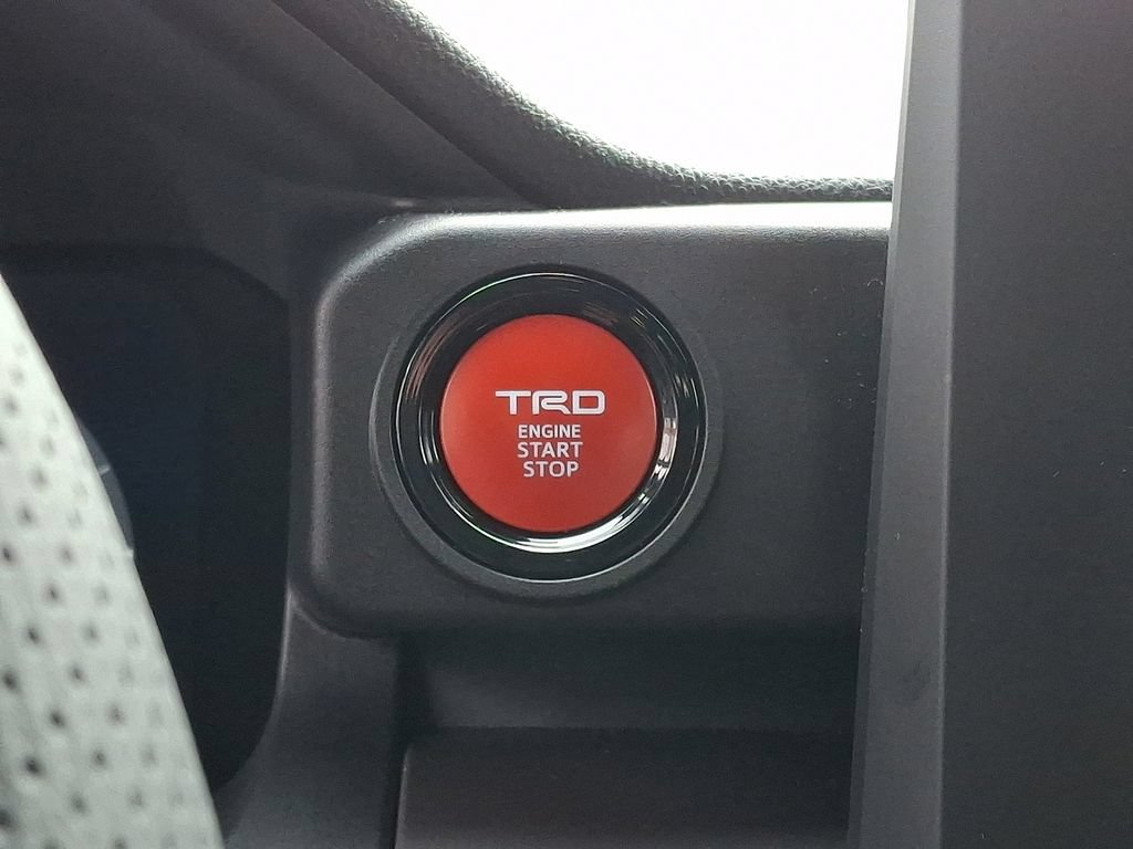 Certified 2025 Toyota Tacoma TRD Sport AWD/4WD image 23