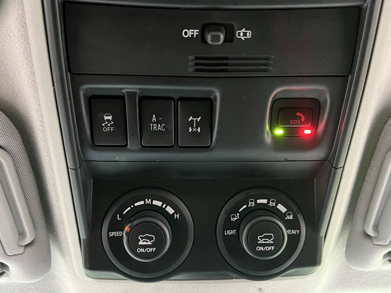 Used 2022 Toyota 4Runner TRD Off-Road AWD/4WD image 23