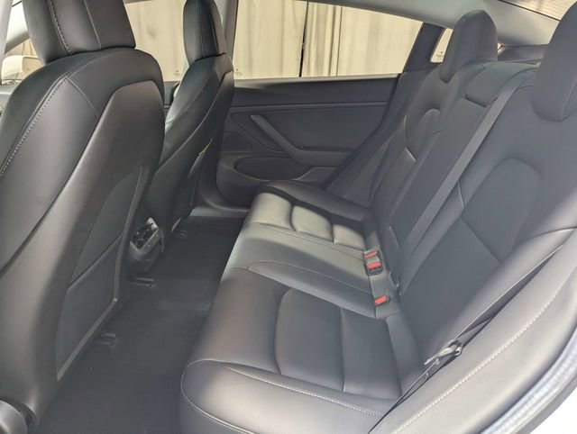 Used 2019 Tesla Model 3 Performance image 9