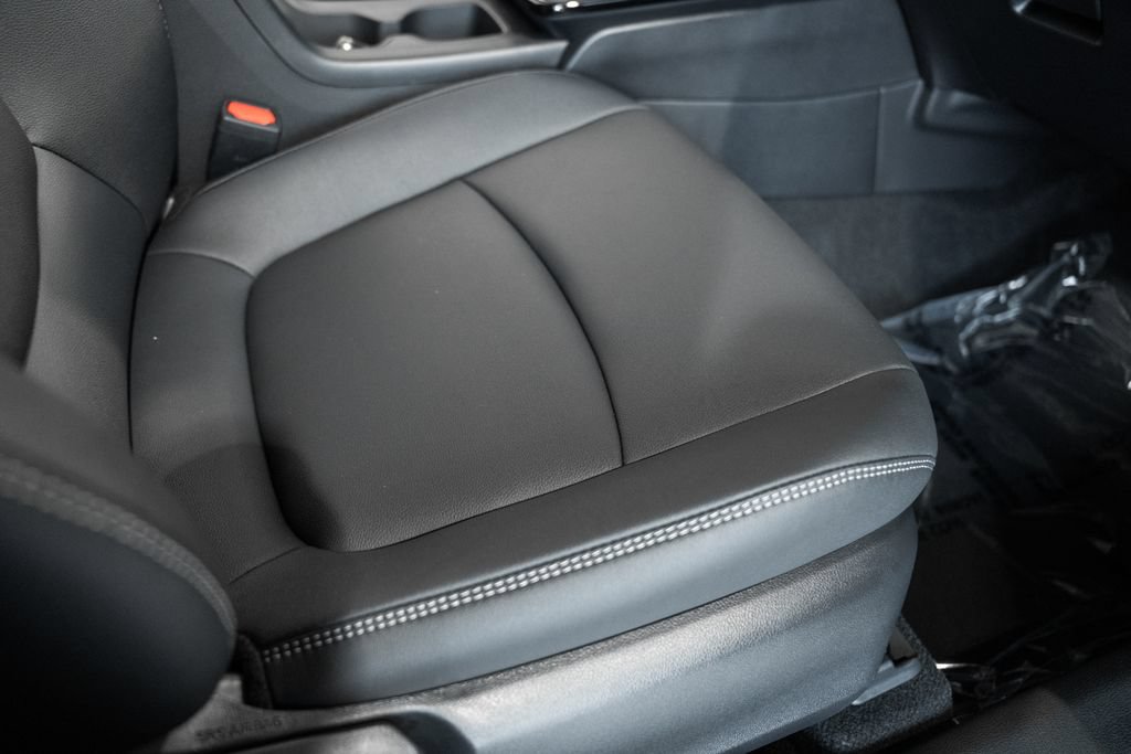 New 2026 Toyota Corolla Cross XLE AWD/4WD image 34