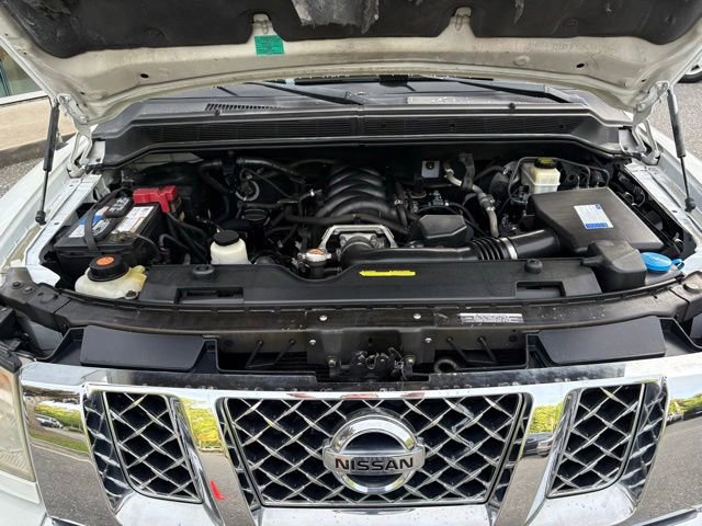 Used 2015 Nissan Titan SV RWD image 35