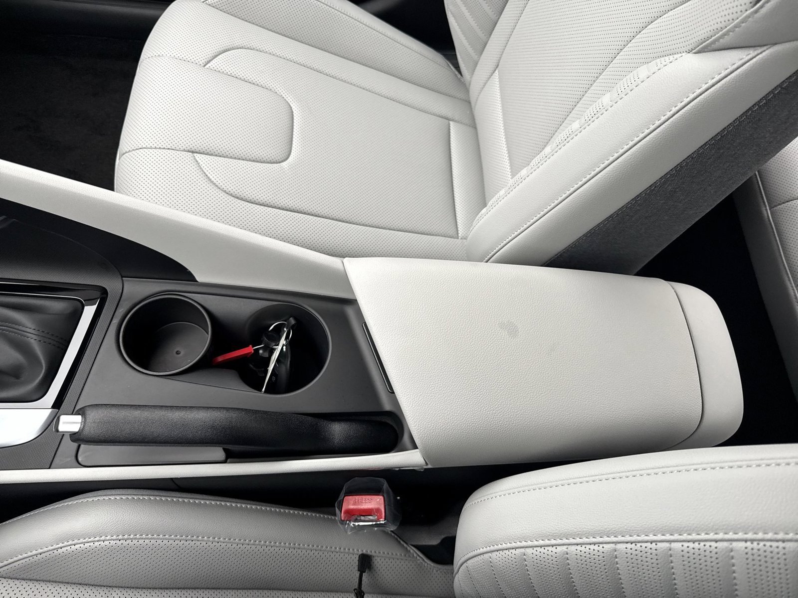 New 2026 Hyundai Elantra SEL Sport FWD image 21